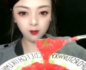 娱乐吃瓜酱 姐姐和弟弟,姐姐与弟弟的甜蜜互动，揭秘娱乐圈温馨亲情